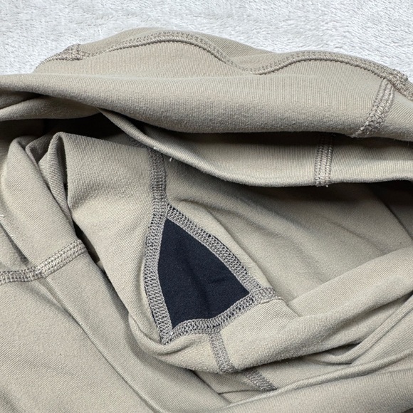 Alo Yoga Cream Tan Mesh Block Athletic Leggings Size Small - Picture 13 of 16